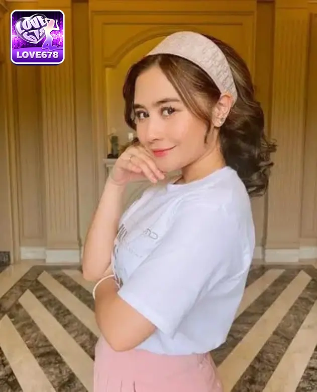 Prilly Latuconsina-suryatoto