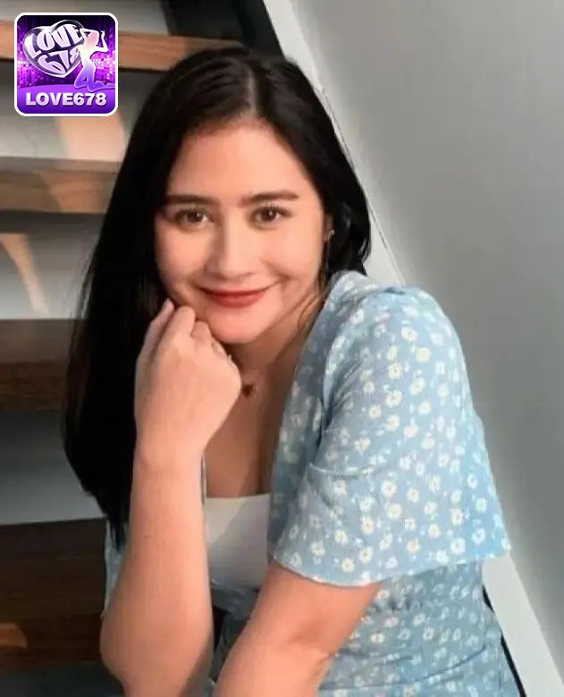 Prilly Latuconsina-suryatoto
